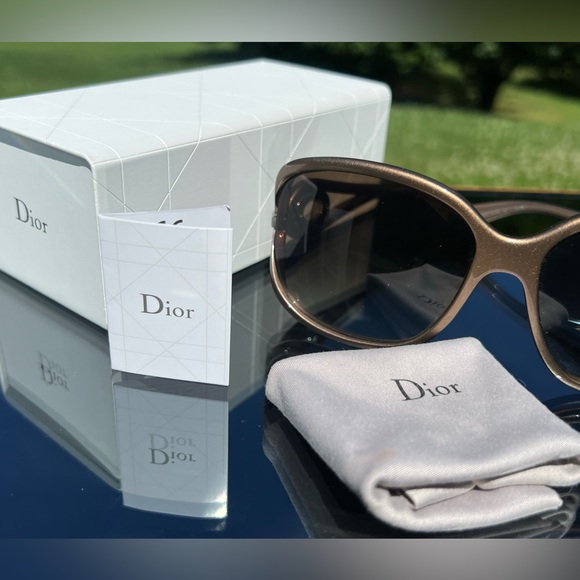 NWT Christian Dior Volute 2 STR Sunglasses 🤎Bronze with Rhinestone Temples 💎🤎 - Picture 3 of 16